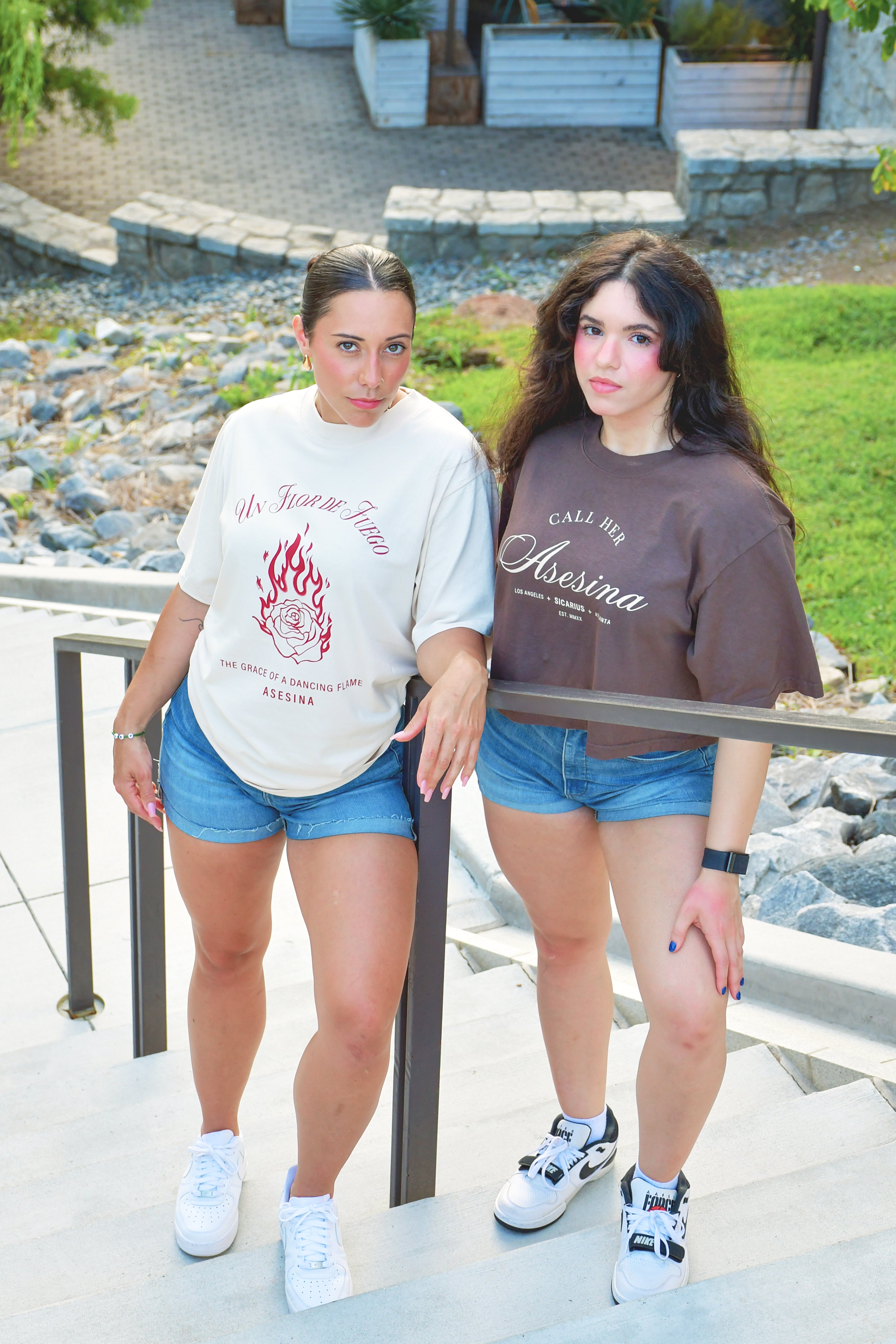 Flor de Fuego Tee