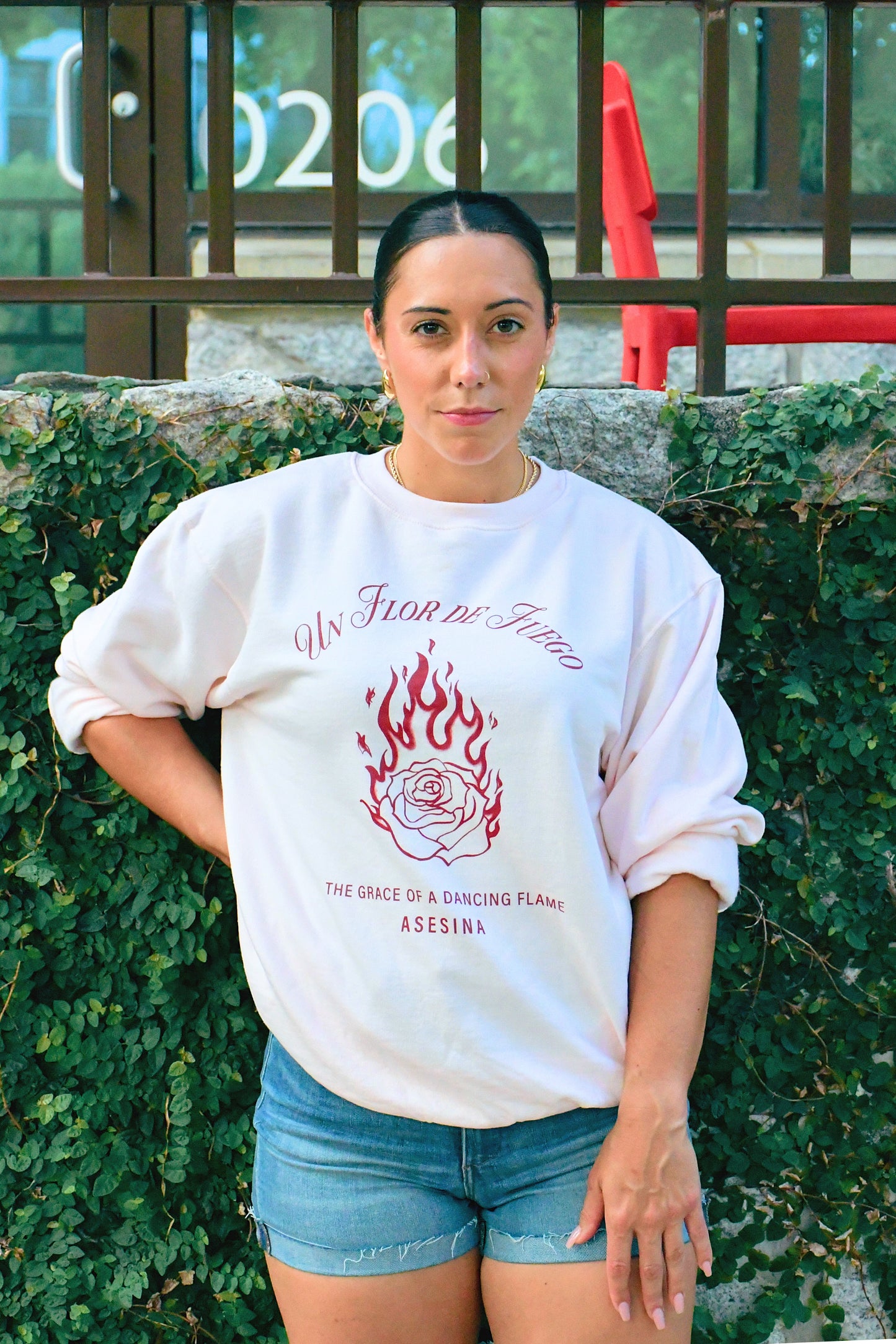 Flor de Fuego Crewneck